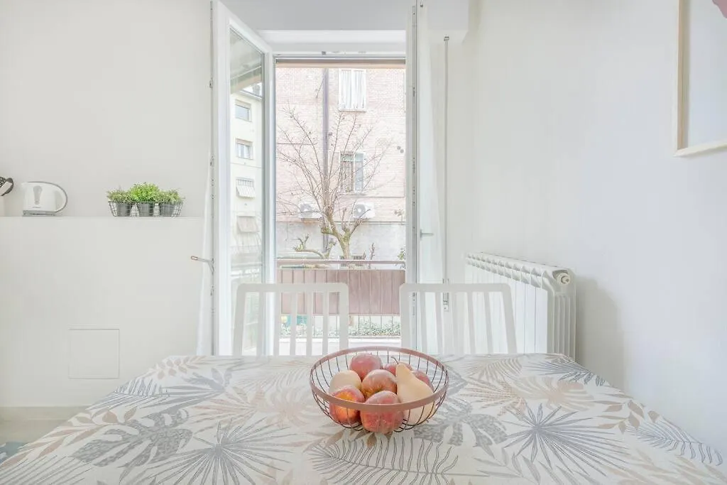 Minimalist Oasis - City Life & Hesperia Hospital Modena Appartement